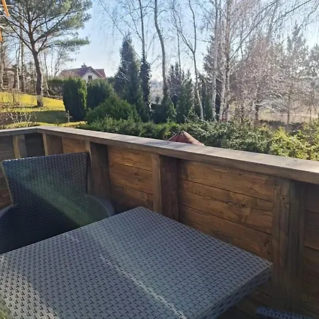 Na Lesnym Wzgorzu Apartament Rusinowo (Slawno)